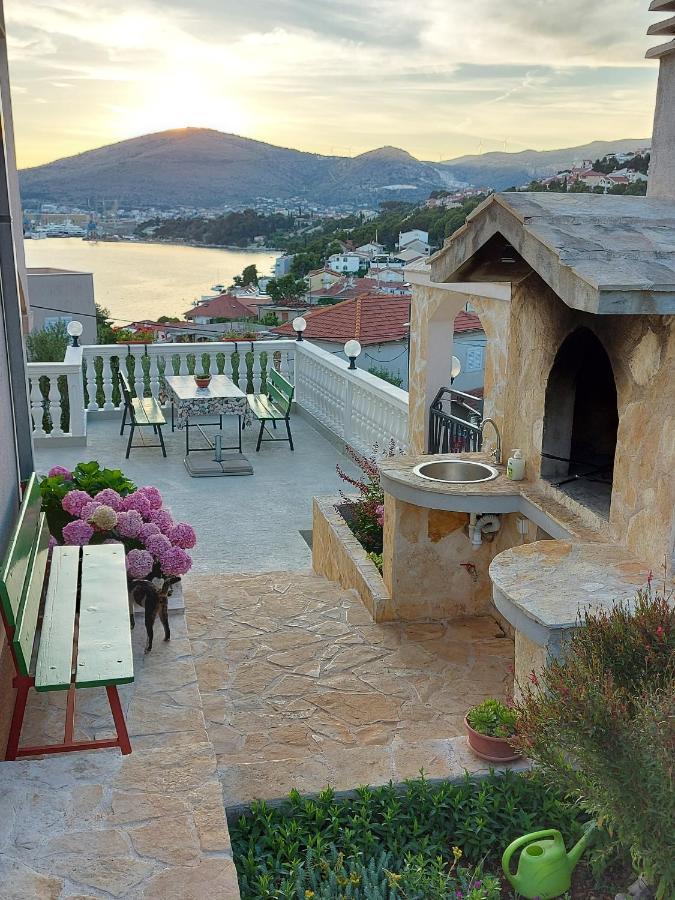 Apartments Gracia & Toni Trogir Dış mekan fotoğraf
